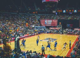 中国体育彩票-哈特赛后坦承，尴尬败于国王根源在专注度，我负全责