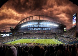 中国体彩网_布伦森拼抢中意外倒地 坚韧离场自行步入更衣室引全场致敬